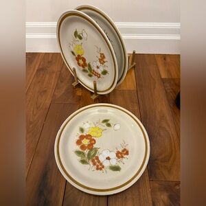 - Set of 3 mountain wood collection stoneware trellis blossom dinner plates